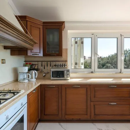 Donatella -apt 2- Mit Meerblick Appartement *